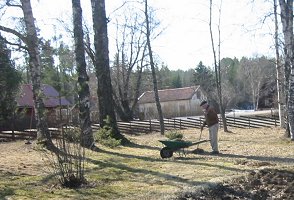 raking looking southwest